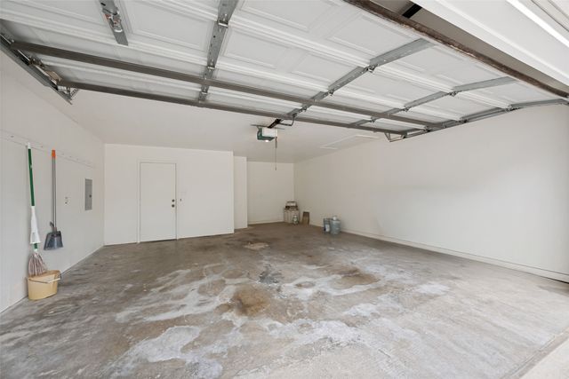 6124 Haley Lane, Fort Worth, TX 76132