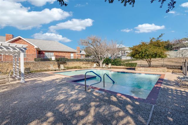 6124 Haley Lane, Fort Worth, TX 76132