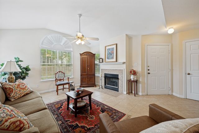 6124 Haley Lane, Fort Worth, TX 76132