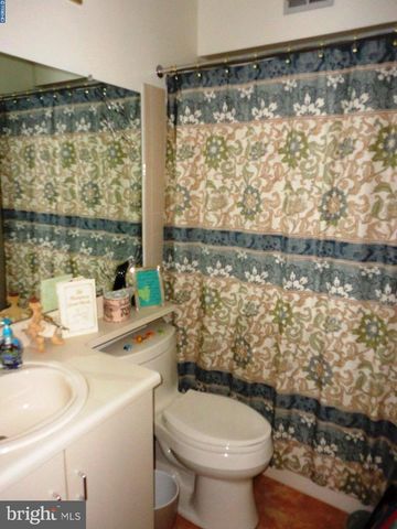 4603A ADELAIDE DR, Mount Laurel, NJ 08054