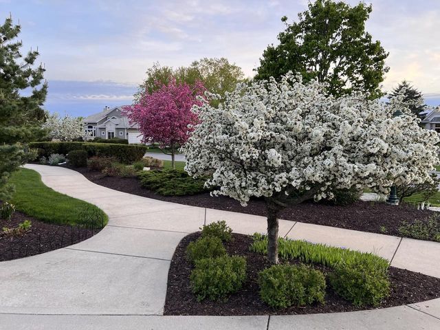 1810 E Bristlecone DRIVE, Hartland, WI 53029