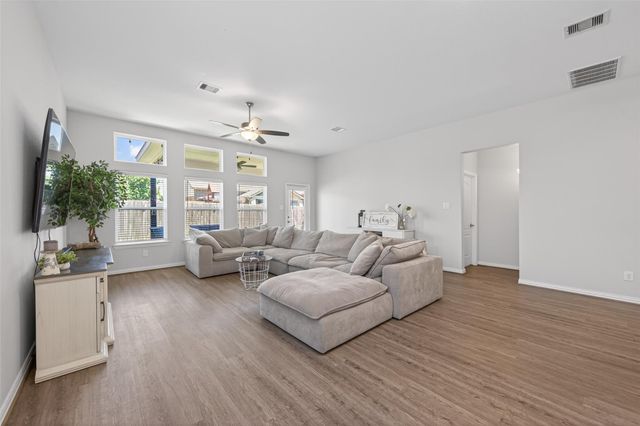 25237 Woods Acre Drive, Porter, TX 77365