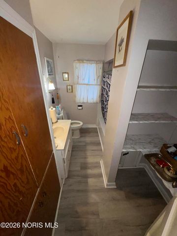 2925 Avondale Avenue, Toledo, OH 43607