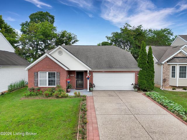 9644 River Trail Dr, Louisville, KY 40229