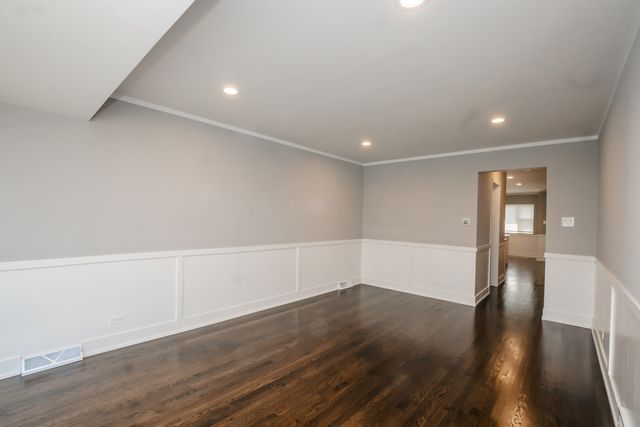 1307 E 88th Street, Chicago, IL 60619