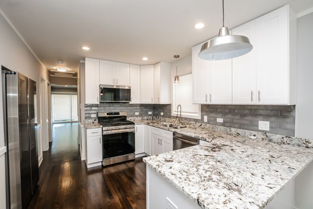 1307 E 88th Street, Chicago, IL 60619