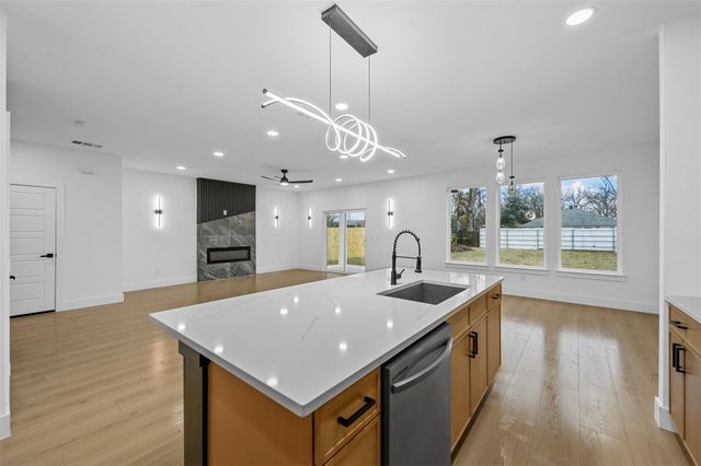 2630 Marburg Street, Dallas, TX 75215