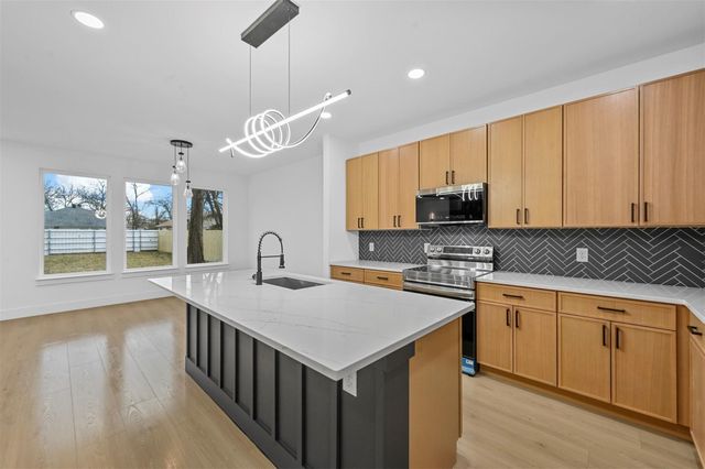 2630 Marburg Street, Dallas, TX 75215