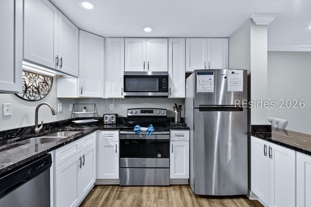239 Beach City Rd Apt 1221, Hilton Head Island, SC 29926