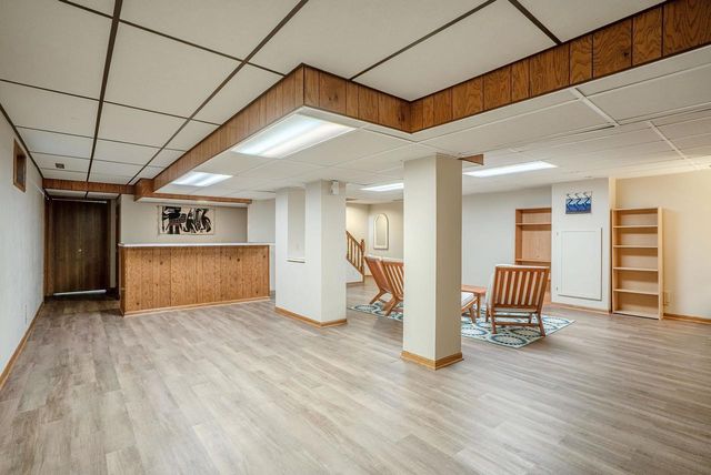 10 LAMPLIGHTER Way, Madison, WI 53714