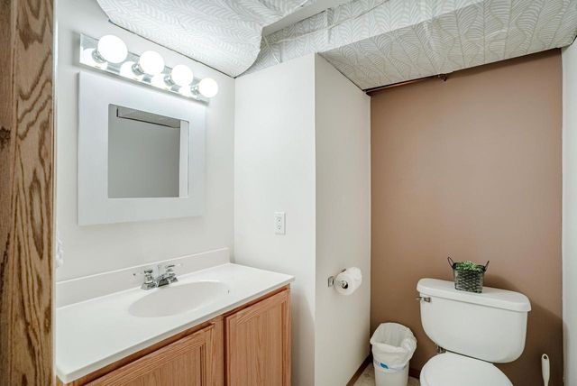 10 LAMPLIGHTER Way, Madison, WI 53714