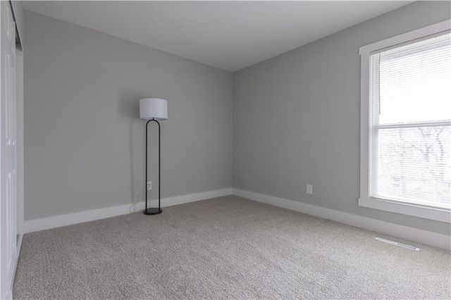 10863 Rosehill Road, Overland Park, KS 66210