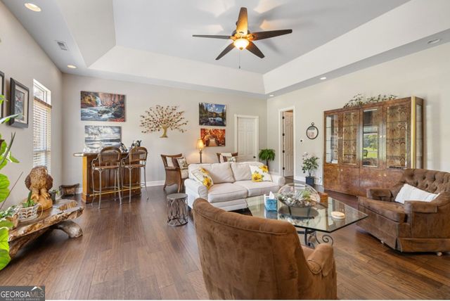 1502 Smithfield Lane, Young Harris, GA 30582