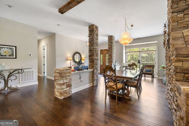 1502 Smithfield Lane, Young Harris, GA 30582