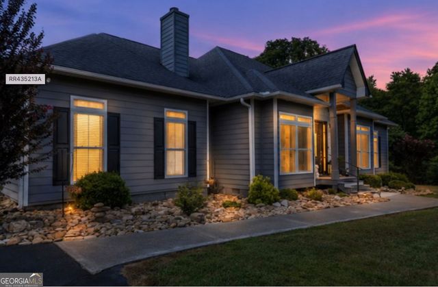 1502 Smithfield Lane, Young Harris, GA 30582