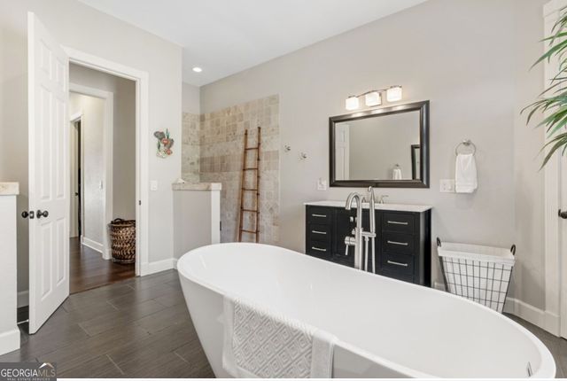 1502 Smithfield Lane, Young Harris, GA 30582