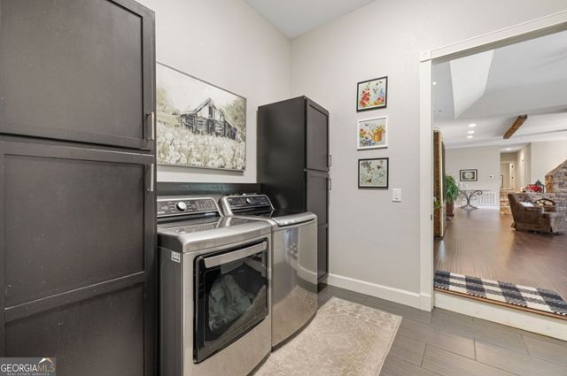 1502 Smithfield Lane, Young Harris, GA 30582
