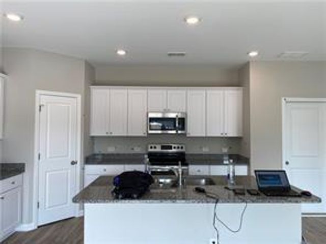 118 Wynn Way, Pendergrass, GA 30567