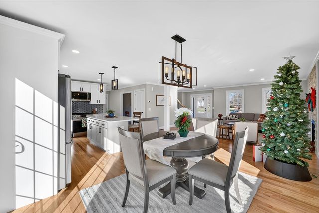 58 Mariana Lane, Ludlow, MA 01056