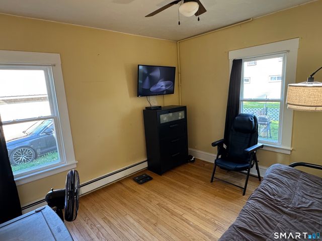 383 Center Street, Manchester, CT 06040