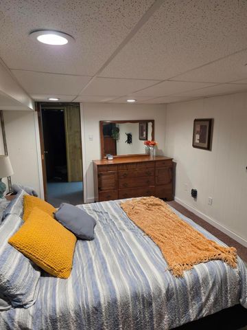 3888 Thoroughbred Court, Columbus, OH 43221