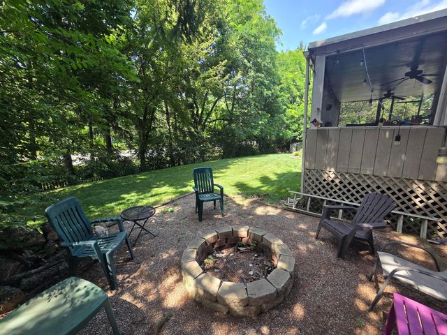 3888 Thoroughbred Court, Columbus, OH 43221
