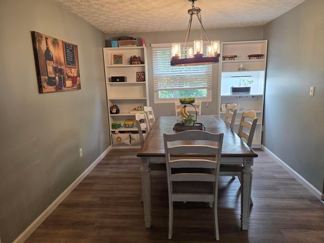 3888 Thoroughbred Court, Columbus, OH 43221