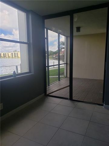 109 Lake Emerald Drive 107, Oakland Park, FL 33309