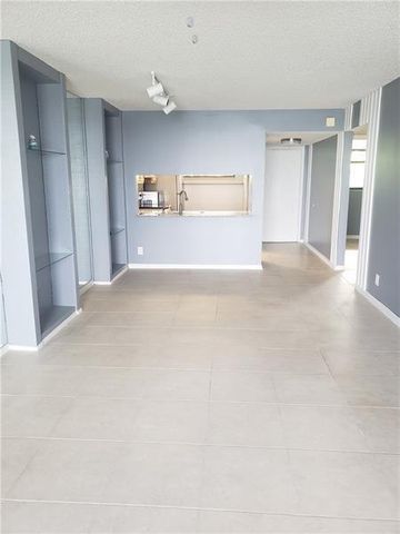 109 Lake Emerald Drive 107, Oakland Park, FL 33309