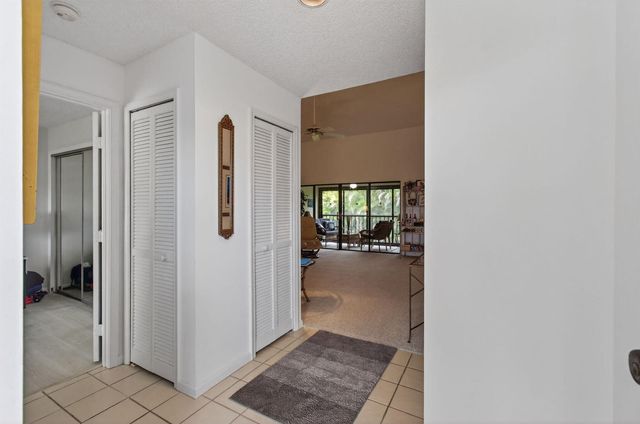 5947 Parkwalk Drive, Boynton Beach, FL 33472