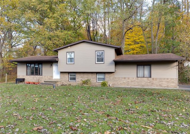 9416 Kieffer Road, Mantua, OH 44255