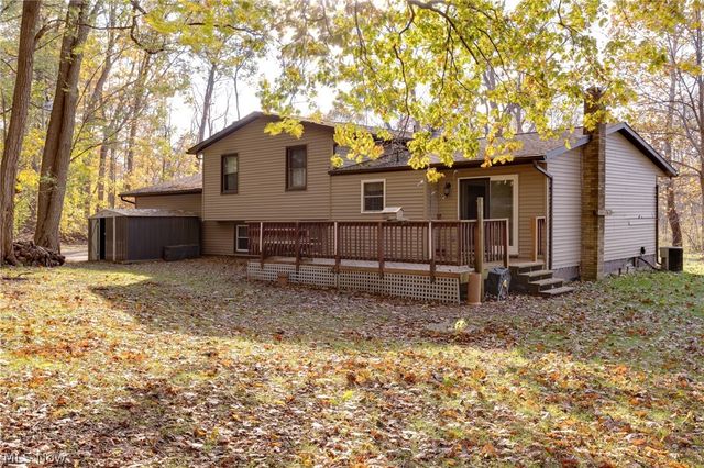 9416 Kieffer Road, Mantua, OH 44255