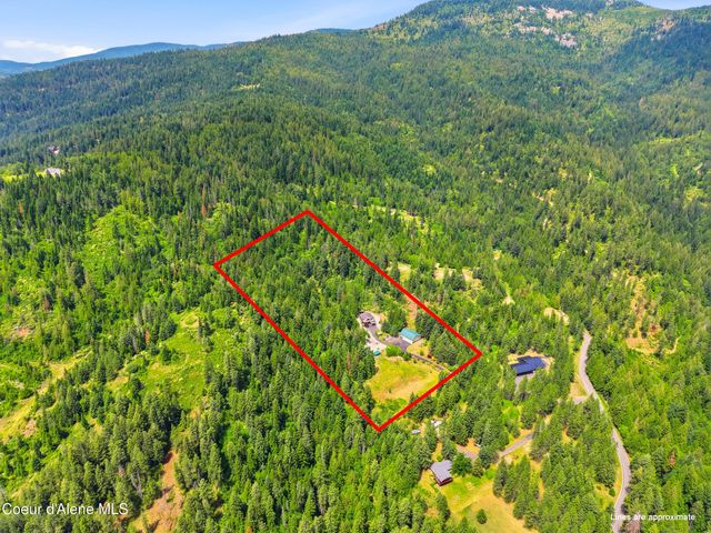 8973 W Barrett DR, Rathdrum, ID 83858
