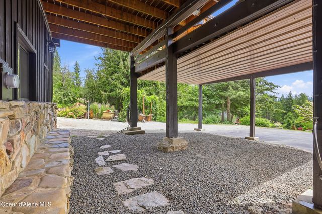 8973 W Barrett DR, Rathdrum, ID 83858