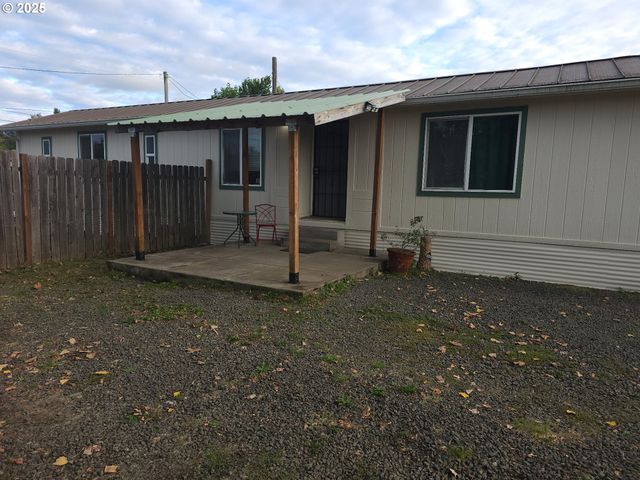 82891 PARKER Ln, Dexter, OR 97431