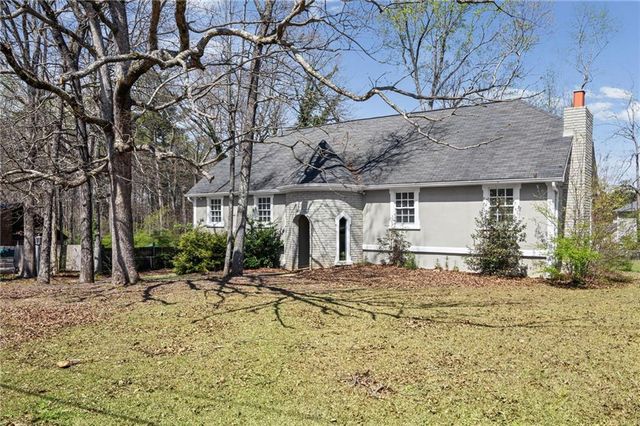 6257 N Summers Circle, Douglasville, GA 30135