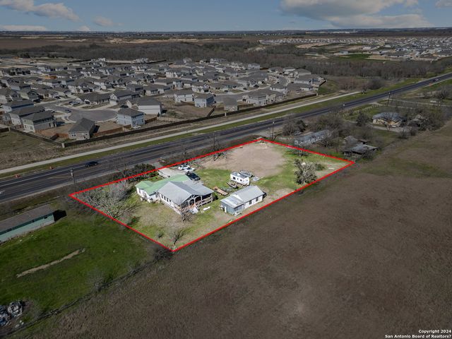 6048 Camino Real, Maxwell, TX 78656