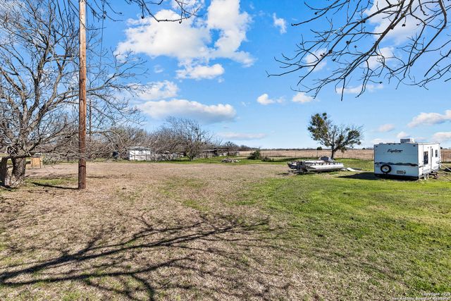 6048 Camino Real, Maxwell, TX 78656