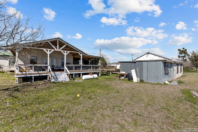 6048 Camino Real, Maxwell, TX 78656
