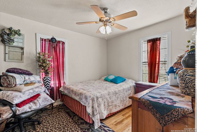 6048 Camino Real, Maxwell, TX 78656