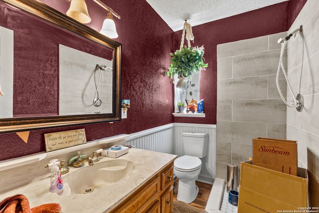 6048 Camino Real, Maxwell, TX 78656