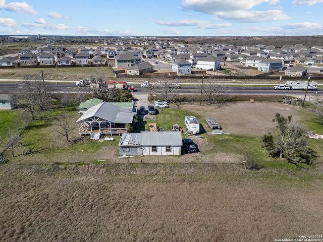 6048 Camino Real, Maxwell, TX 78656