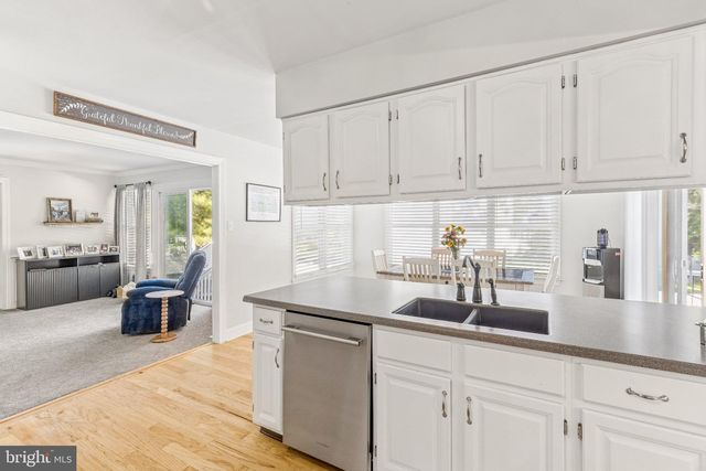 1208 ROYAL LN, West Deptford, NJ 08086