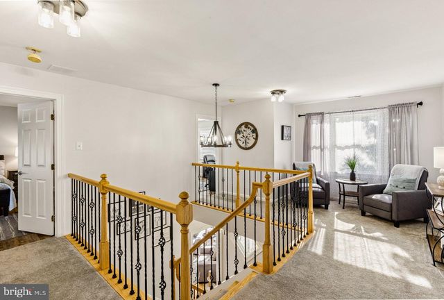 1208 ROYAL LN, West Deptford, NJ 08086