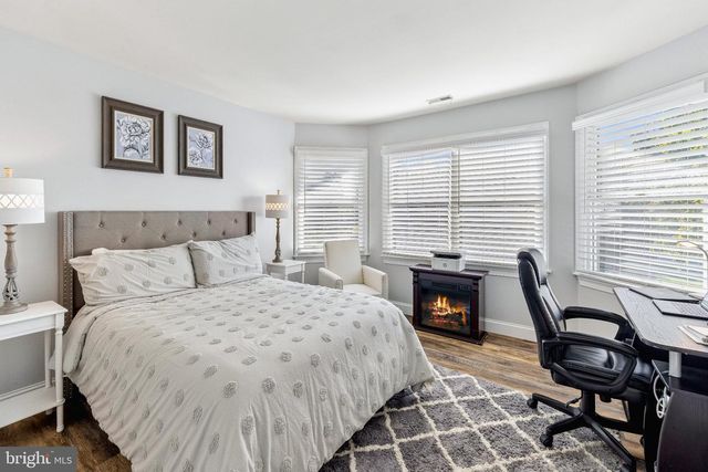 1208 ROYAL LN, West Deptford, NJ 08086