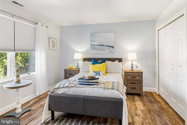1208 ROYAL LN, West Deptford, NJ 08086