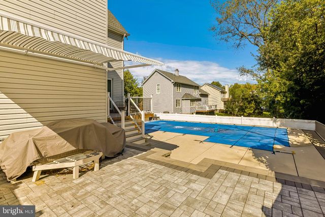 1208 ROYAL LN, West Deptford, NJ 08086