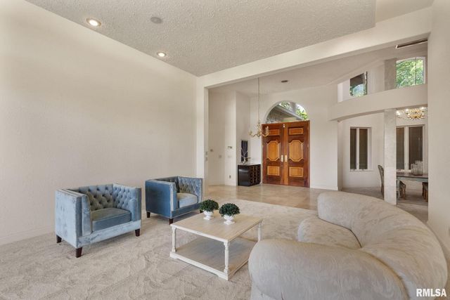 28176 226TH Street, Le Claire, IA 52753