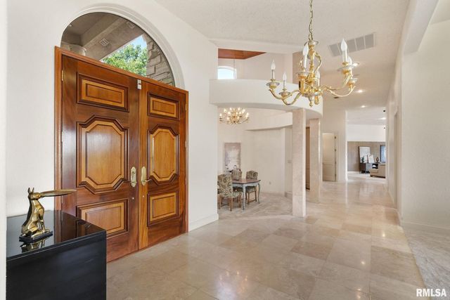 28176 226TH Street, Le Claire, IA 52753