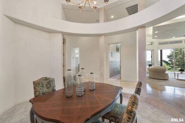 28176 226TH Street, Le Claire, IA 52753